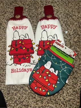 Peanuts Snoopy Christmas Kitchen Set
